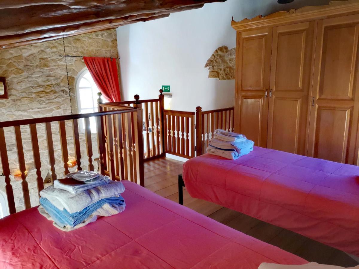 Rock House'S Villa Melody Platanés Buitenkant foto