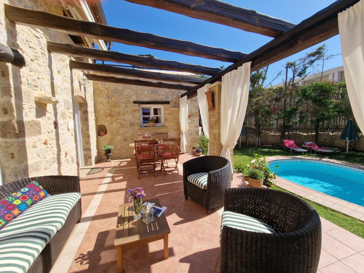 Rock House'S Villa Melody Platanés Buitenkant foto